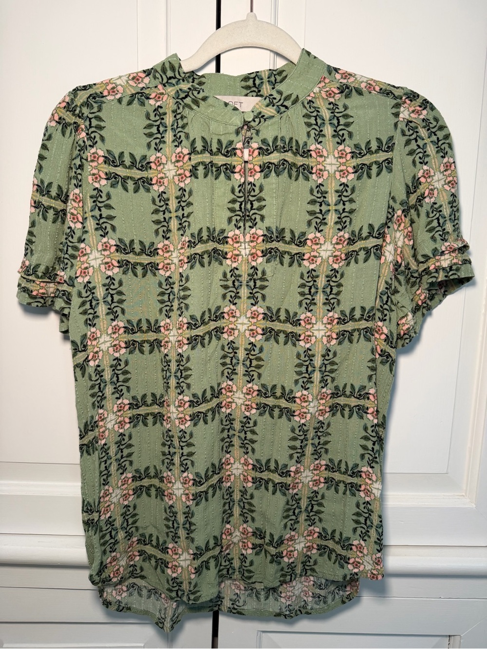 LOFT Green Floral Blouse Short Sleeve Lightweight Womens Top